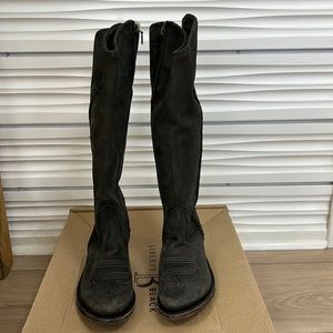 Liberty Black Zoe Vegas Black